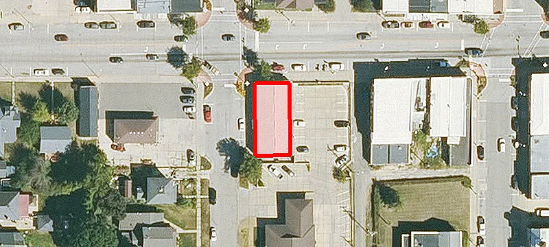 221 Main St