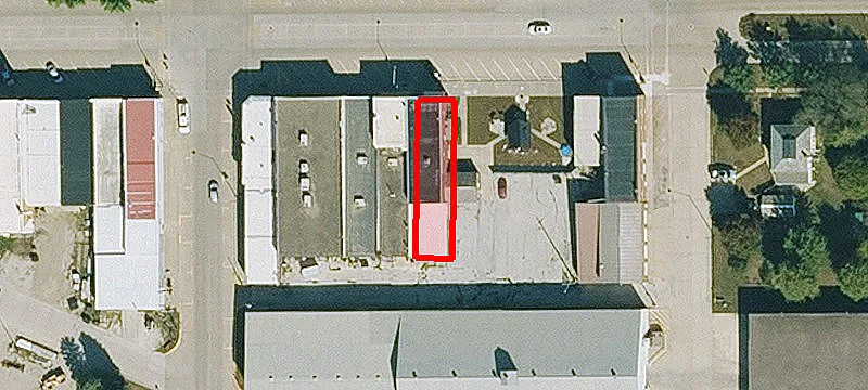 406 Main St