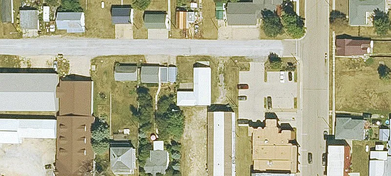4th St