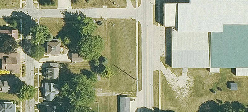 Monticello, IA 52310