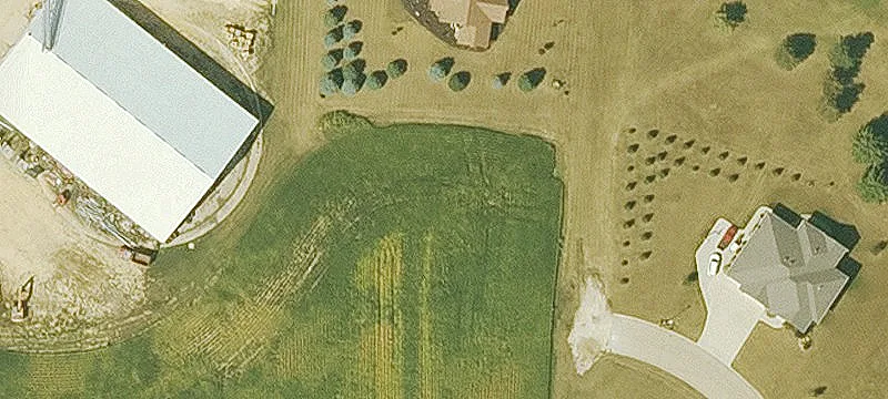Edgewood, IA 52042