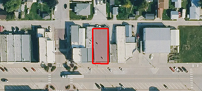 607 Main St
