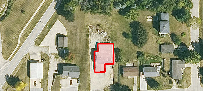 108 Maquoketa St