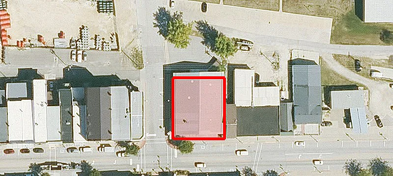 200 Main St