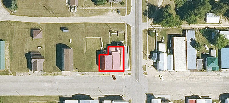 106 Broadway St