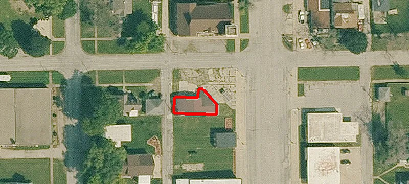 223 Main St