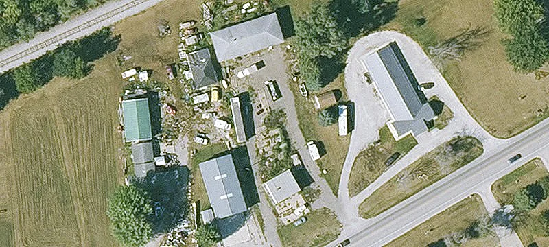 2115 Hwy 6th Trl