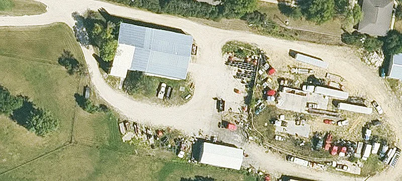 411 Old Dubuque Rd