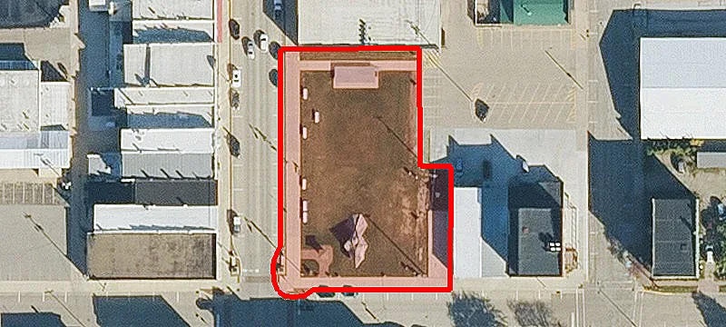 129 Main St