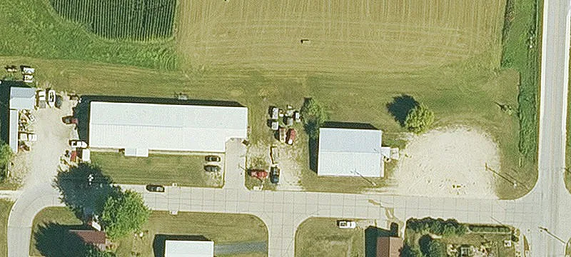 Colesburg, IA 52035