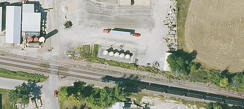 Railroad St