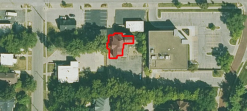 2708 Grand Ave