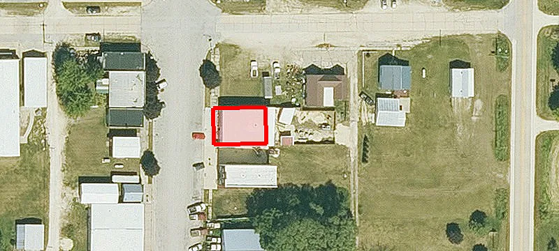 320 Main St