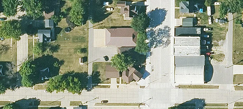 307 Main St