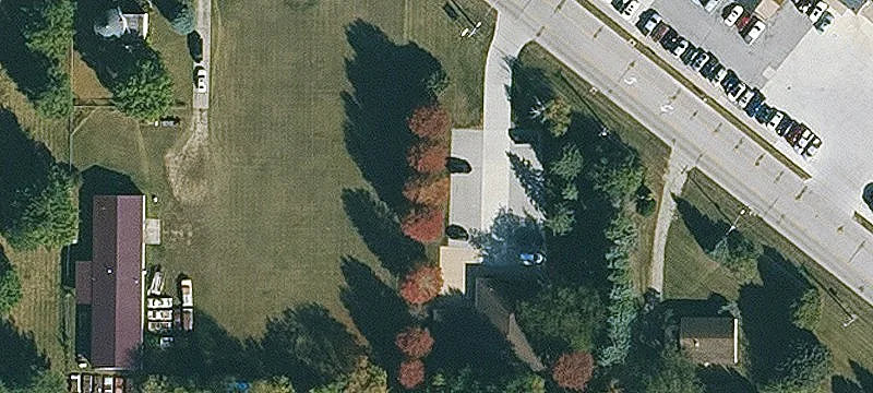 2018 Bremer Ave