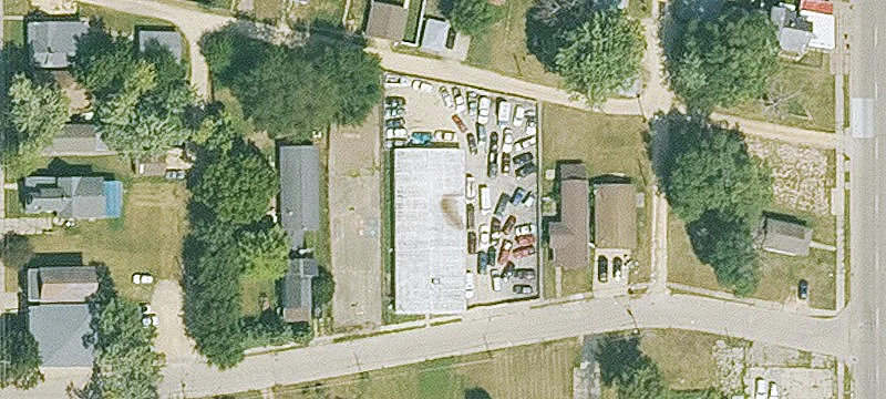 422 Locust Pl