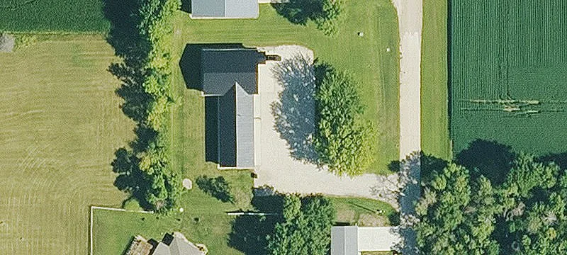 3189 Warbler Ave