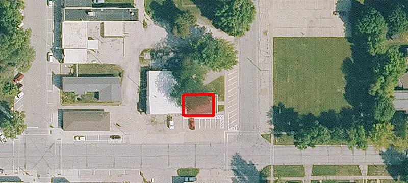 101 Woodlawn Ave
