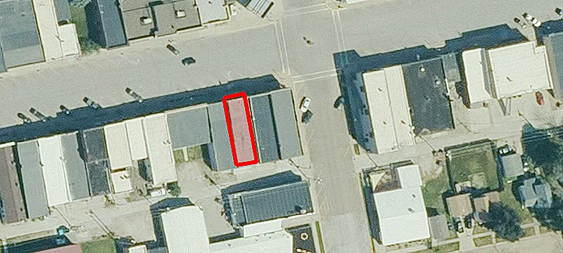 102 Main W St