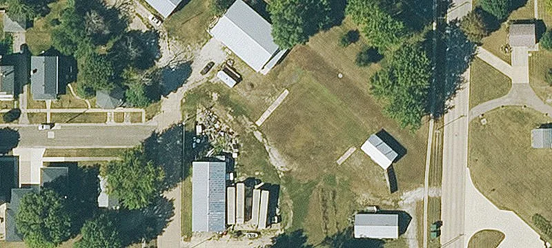 Sumner, IA 50674