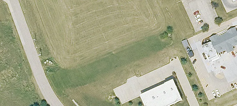 Le Claire, IA 52753