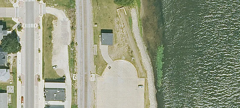 Le Claire, IA 52753