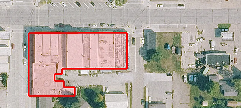 121 Main St