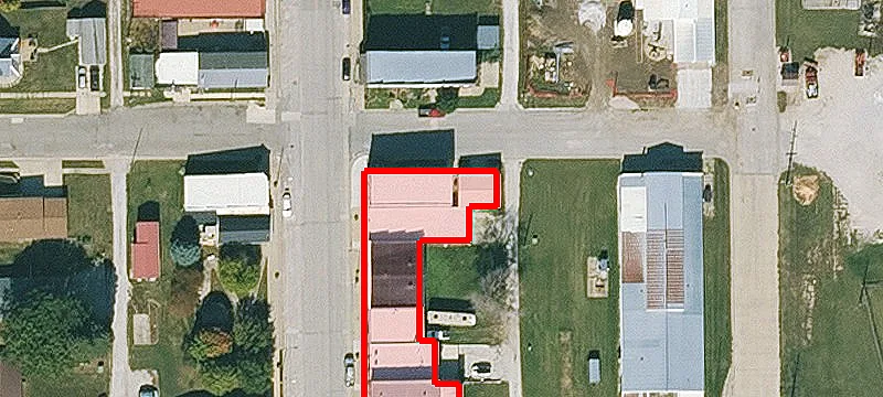 122 Main St