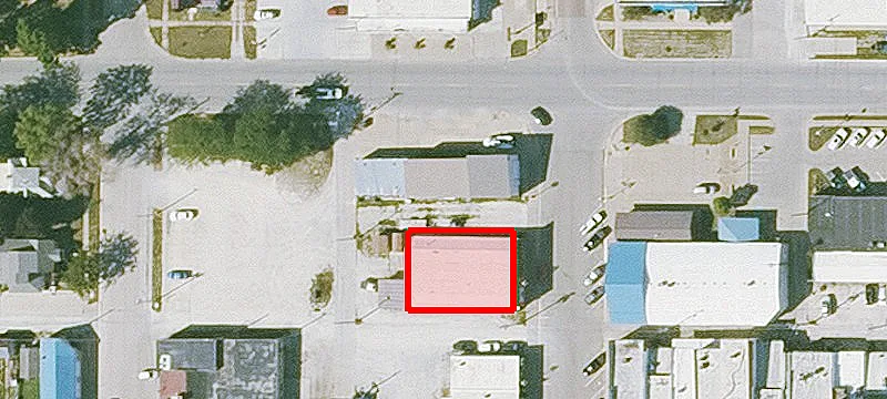 305 A Ave