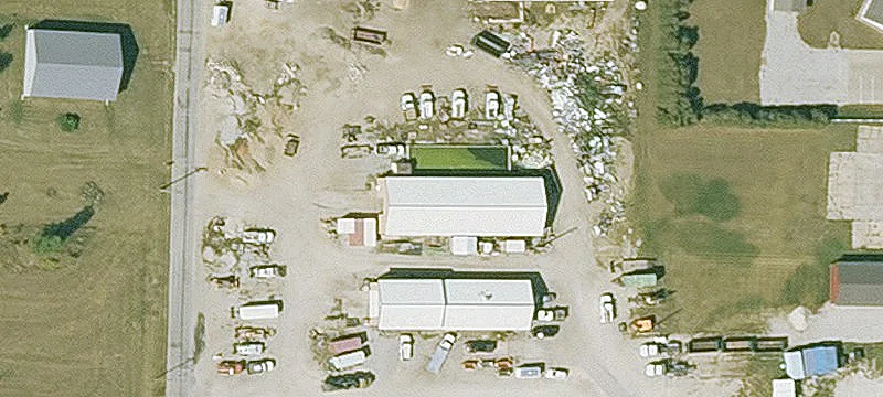 302 M Ave
