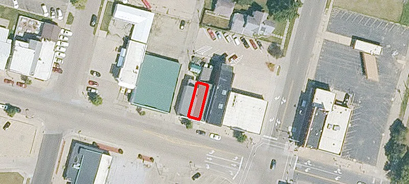 208 Main Ave