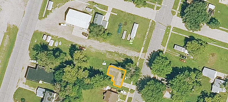 1304 3rd Ave