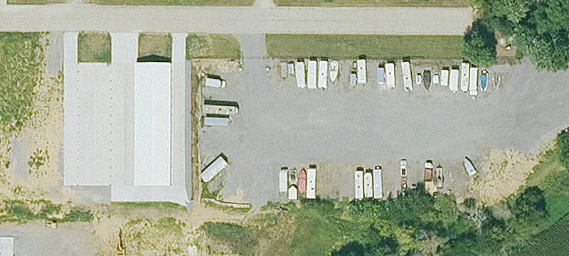 Le Claire, IA 52753