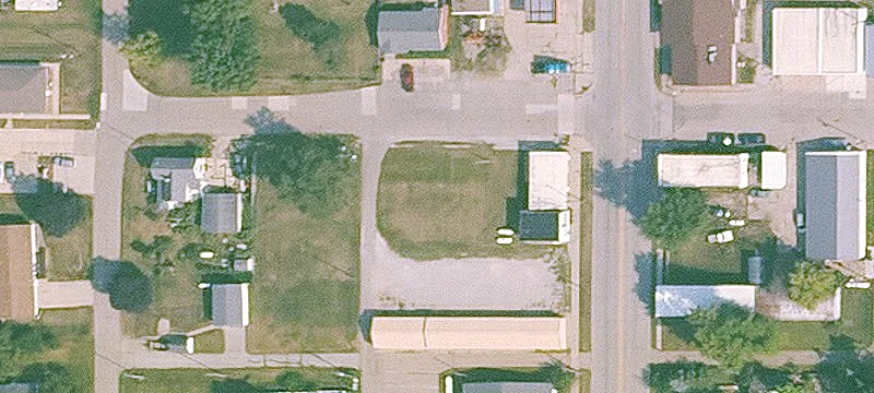 201 Main St