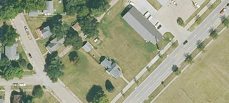 1226 Camanche Ave