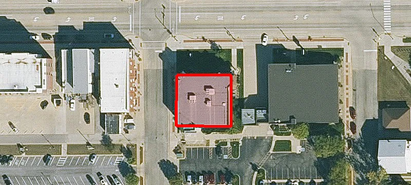 300 Bremer Ave
