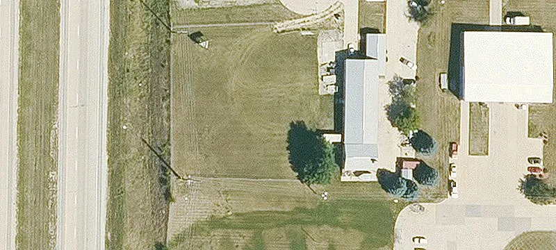 Anamosa, IA 52205