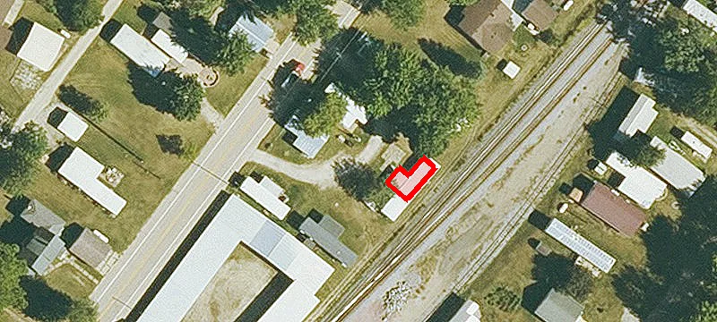 221 Rhomberg Ave