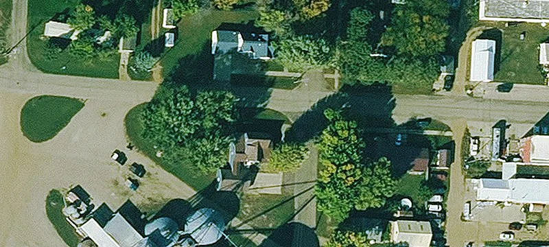 600 Maple St
