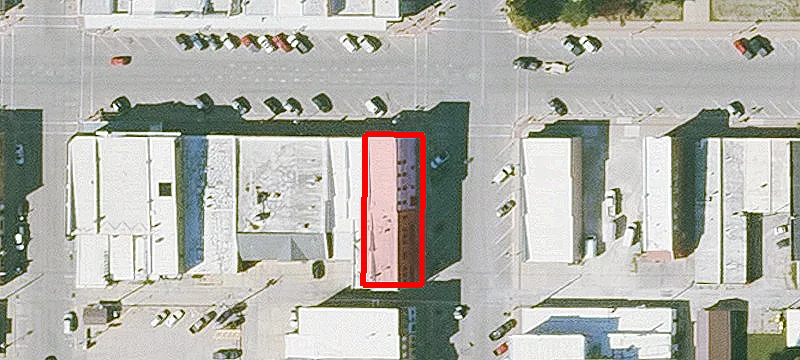 100 4th St