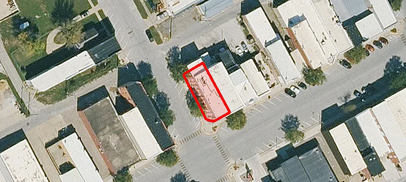 302 Broadway St