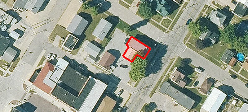 301 Commercial St