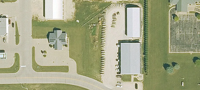 Dyersville, IA 52040