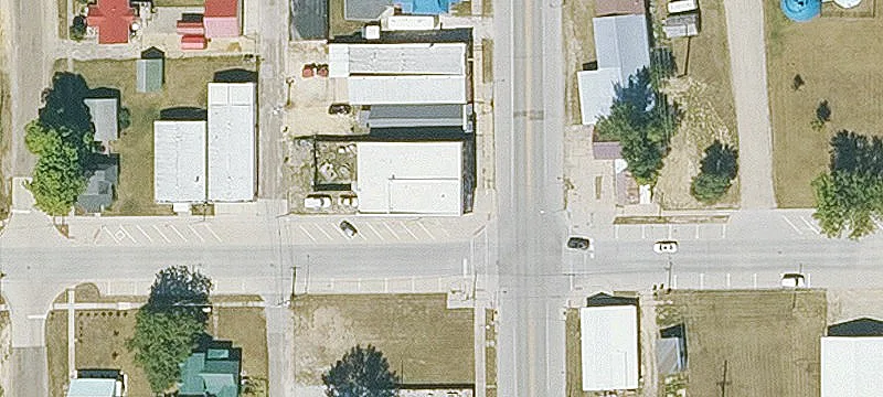 100 Main N St