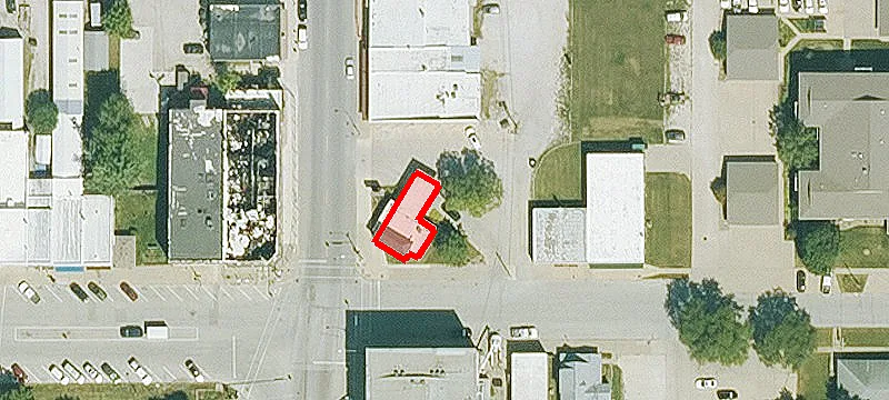 101 Main St