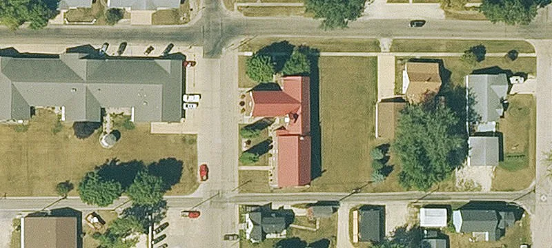 202 Frst St