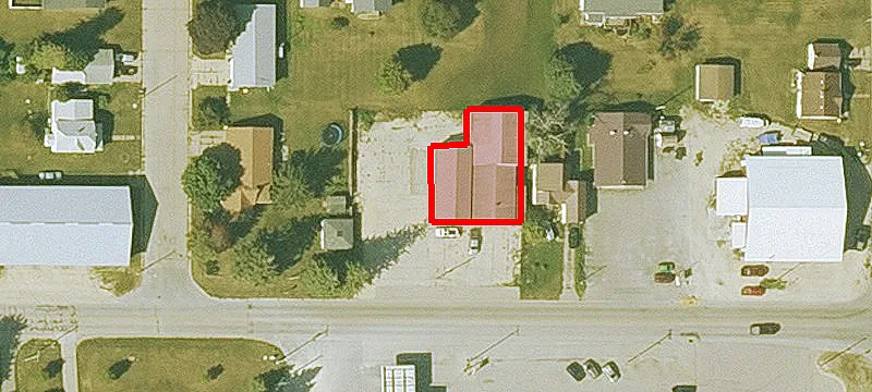 955 Main St