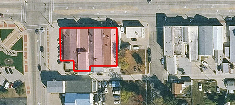 307 Bremer Ave