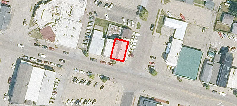 228 Main Ave