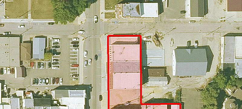 21 Allamakee St